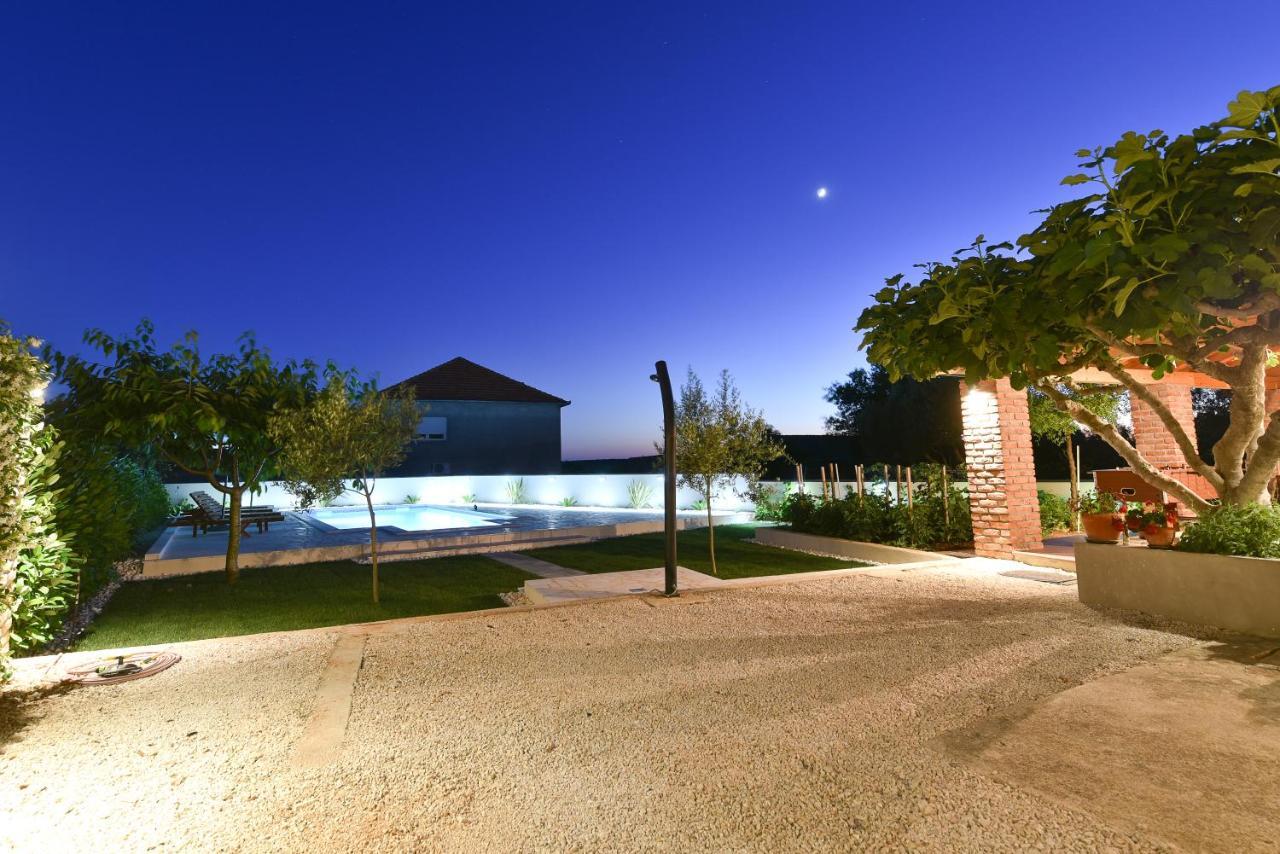 Villa Navita Augustinus With Pool Debeljak Eksteriør bilde