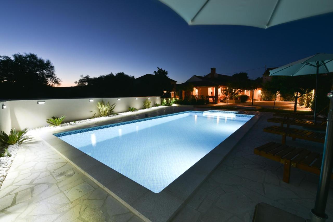 Villa Navita Augustinus With Pool Debeljak Eksteriør bilde